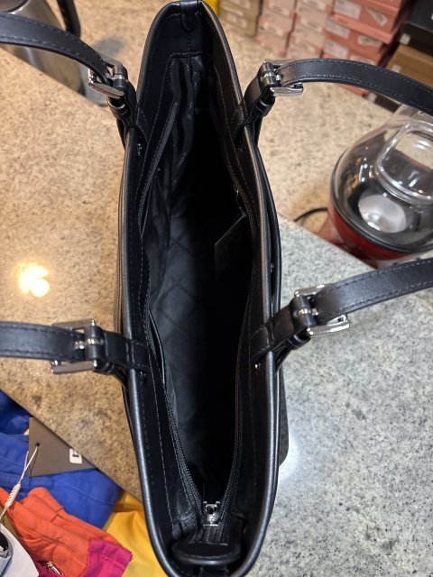 Ver bolsa Michael Kors Winston, foto 3 de 6, interior